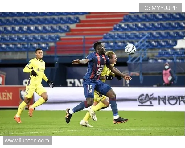 图卢兹与卡昂激战再续延赛悬念双方争夺胜利的关键时刻