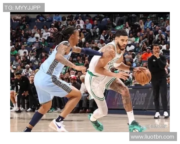 热火与凯尔特人激战正酣直播盛况引发球迷热情高涨